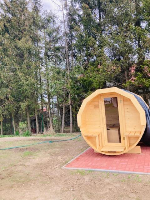 Kalinowy Sad Domki Z Jacuzzi I Sauna Mikołajki Eksteriør billede