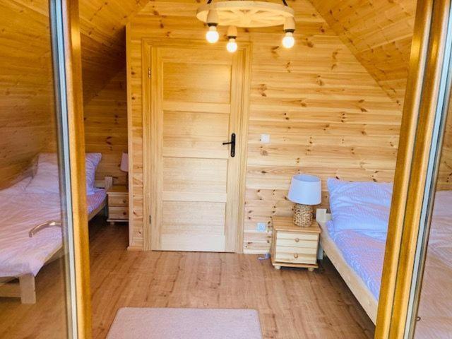 Kalinowy Sad Domki Z Jacuzzi I Sauna Mikołajki Eksteriør billede