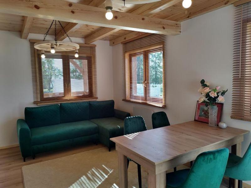 Kalinowy Sad Domki Z Jacuzzi I Sauna Mikołajki Eksteriør billede
